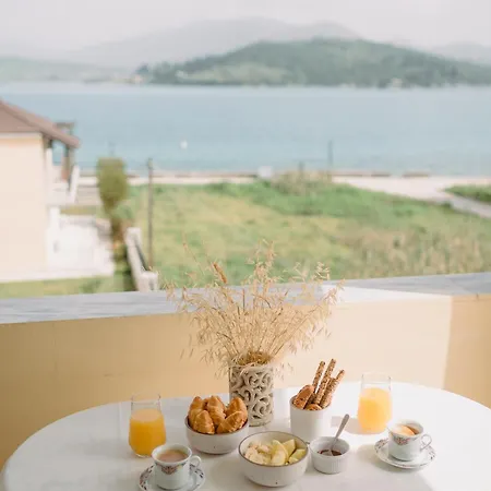 Selene Seaside ليغيا