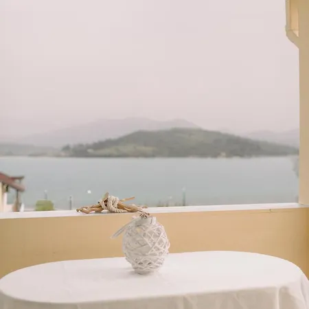Selene Seaside شقة
