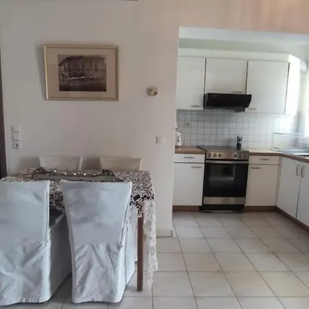 Selene Seaside Apartment *