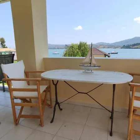 Selene Seaside Apartment Lygia (Lefkada)