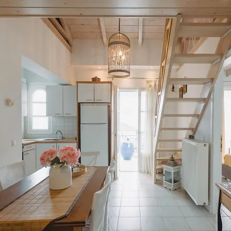 Selene Seaside Apartment